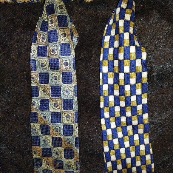 Time for a new Neck Tie - Picture 3 of 3